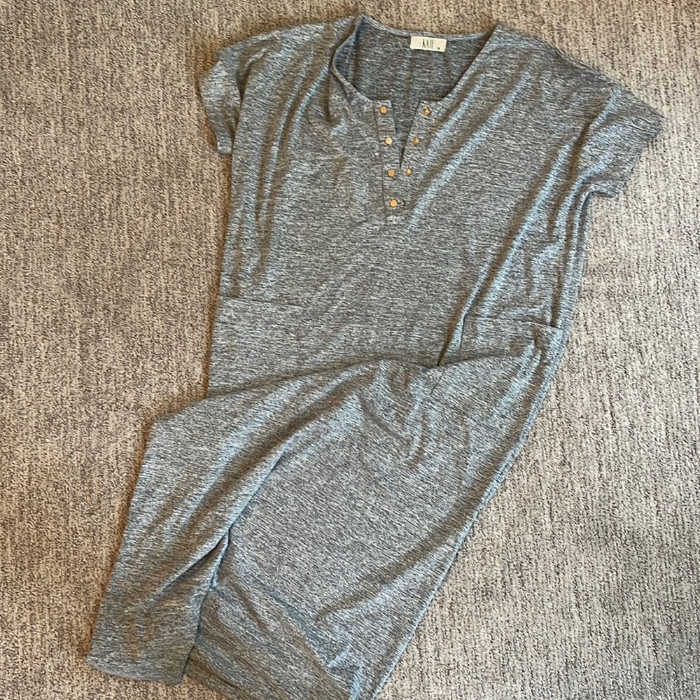 Woman’s Long night gown size small/medium
